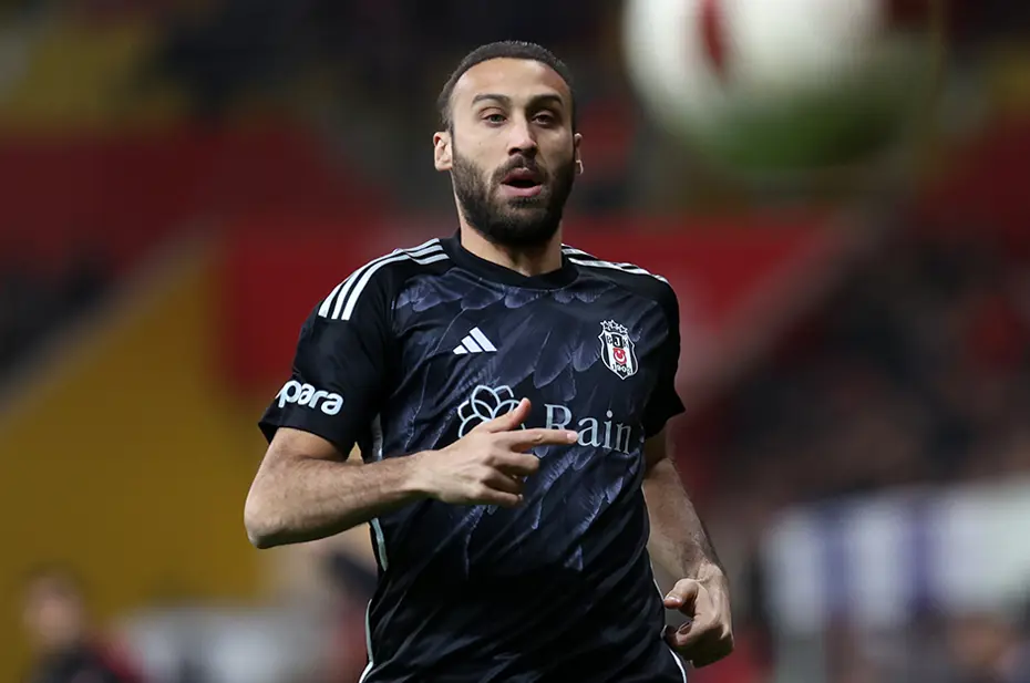 5 katı maaş talebine ret: Beşiktaş'ta 5 futbolcuya veda - 3 5 katı maaş talebine ret: Beşiktaş'ta 5 futbolcuya veda - 3
