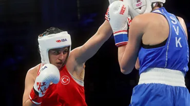 Kadınlar Dünya Boks Şampiyonası'nda 4 madalya garanti