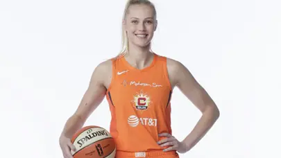 ÇBK Mersin, uzun forvet Regan Magarity'i renklerine bağladı