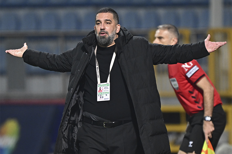 Maaş krizi iddiaları sonrası Eyüpspor'dan açıklama geldi