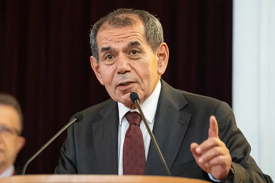 Dursun Özbek kürsüden Fenerbahçe'ye çarpıcı gönderme yaptı: "Kadıköy'den duyulsun" - 2