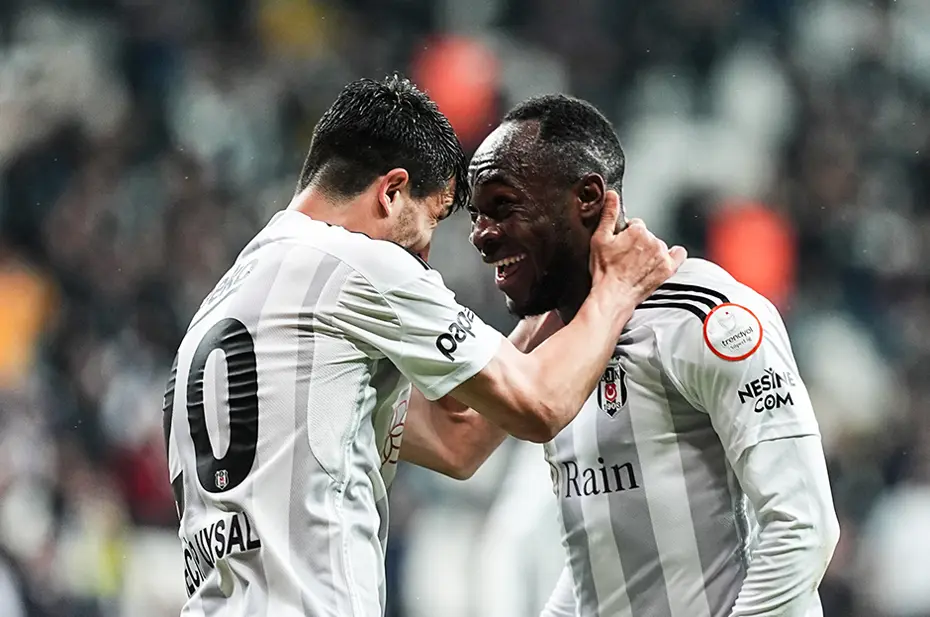 Beşiktaş'ta ayrılık iddiası: Suudi Arabistan'a kiralık gönderildi - 4