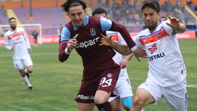 İskenderunspor-Trabzonspor maçında 4 gol var, galip yok