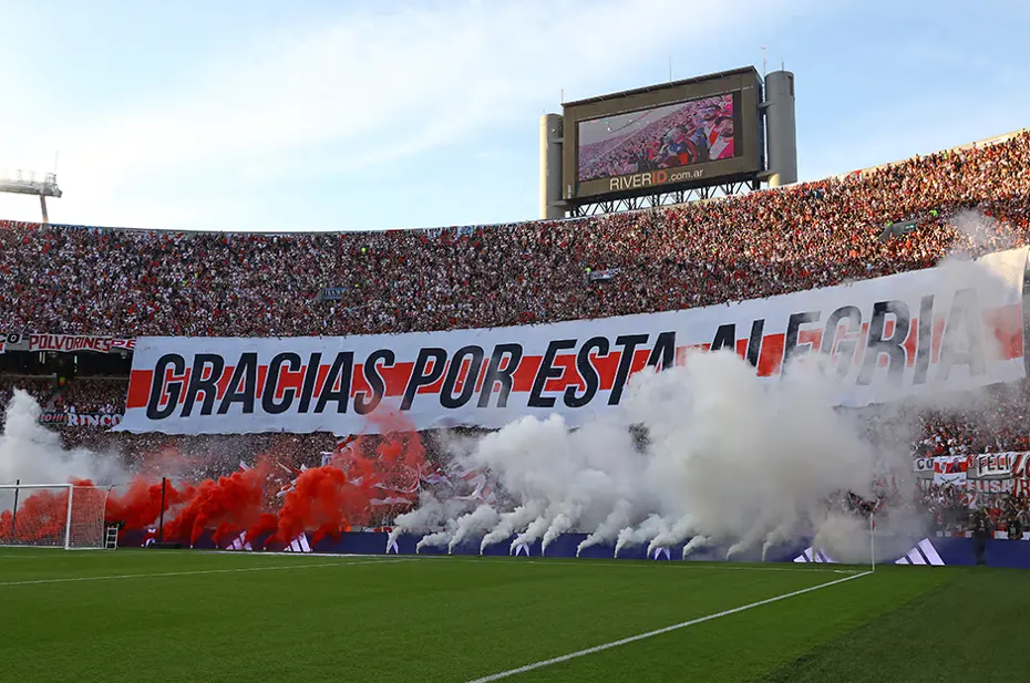 Dünyanın en iyi 32 stadı belirlendi: Türkiye'den 1 stadyum yer aldı - 8