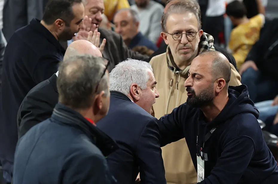 Galatasaray - Beşiktaş derbisinde Umut Güneş - Göksenin Köksal gerilimi - 5 Galatasaray - Beşiktaş derbisinde Umut Güneş - Göksenin Köksal gerilimi - 5