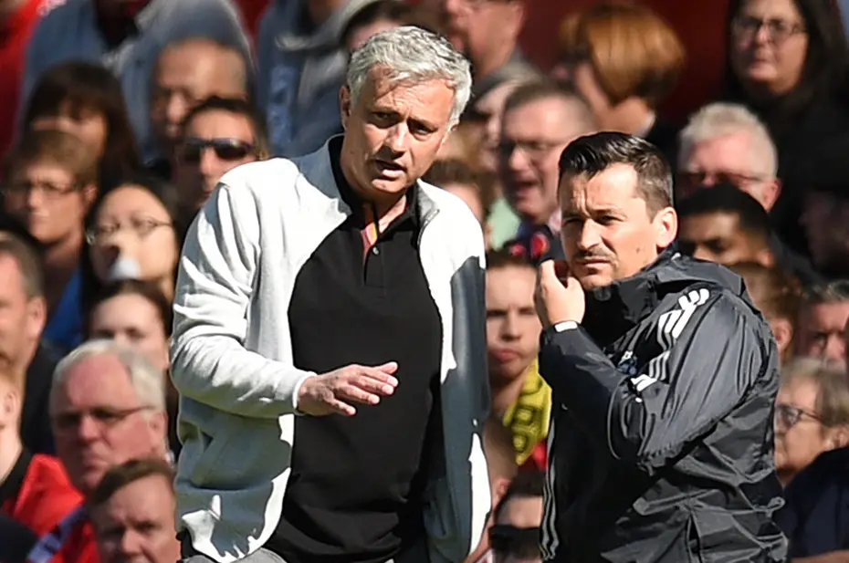 Mourinho'nun ekibinden ayrılacak ve yerine gelecek isimler belli oldu: Tanıdık 2 yardımcı geliyor - 4 Mourinho'nun ekibinden ayrılacak ve yerine gelecek isimler belli oldu: Tanıdık 2 yardımcı geliyor - 4