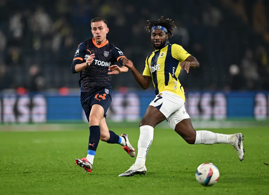 Mourinho tespitini "Üzülerek söylüyorum" diyerek açıkladı | Spor yazarları, Fenerbahçe için ne dedi? - 4