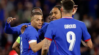 Mbappe'nin yıldızlaştığı maçta Fransa 3 golle kazandı