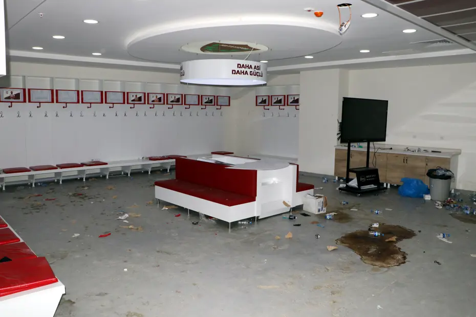 "Hem Atsu'yu, hem maçı kazanmıştık; hayallerimiz yıkıldı" - 13