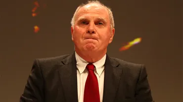 VAR eleştirisi: "Gole sevinebilmek için 5 dakika gerekiyor"