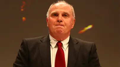 VAR eleştirisi: "Gole sevinebilmek için 5 dakika gerekiyor"