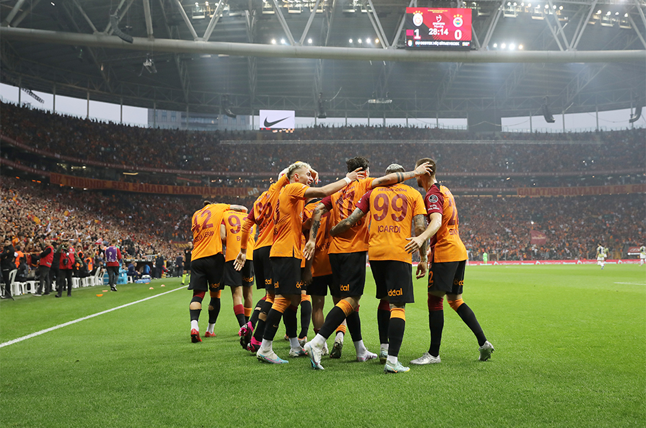 Galatasaray'dan 15 milyon euroluk anlaşma