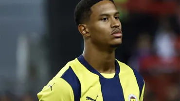 Fenerbahçe'ye Cengiz Ünder ve Oosterwolde'den kötü haber