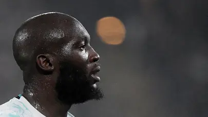 Lukaku'nun Milano-Londra hattındaki yolculuğu bitmiyor