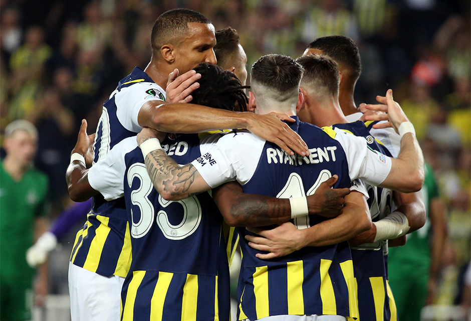 Fenerbahçeli futbolculardan galibiyet yorumu