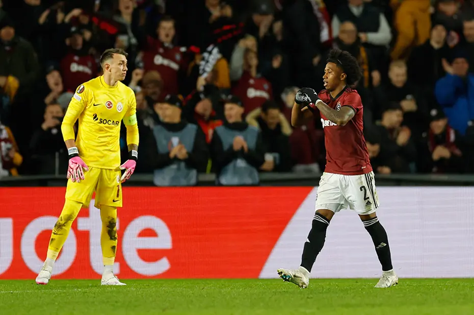 Galatasaray maçlarında yıldızlaşan Preciado'nun yeni rotası Süper Lig mi oluyor? - 7 Galatasaray maçlarında yıldızlaşan Preciado'nun yeni rotası Süper Lig mi oluyor? - 7
