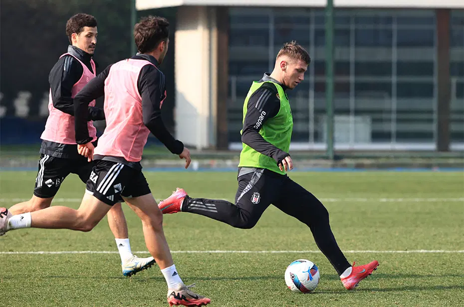 Beşiktaş'tan Ciro Immobile, Rafa Silva ve Bakhtiyor Zaynutdinov için sakatlık açıklaması - 3