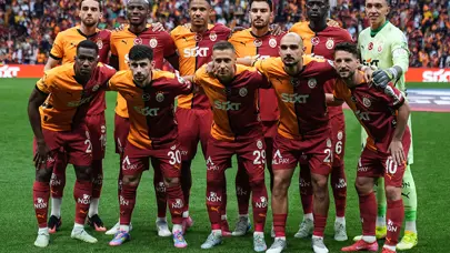 "Fenerbahçe’yi krize soktu" | Spor yazarları Galatasaray için ne dedi?
