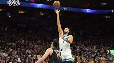 Minnesota seriyi 3-0 yaptı, Dallas ve Indiana öne geçti