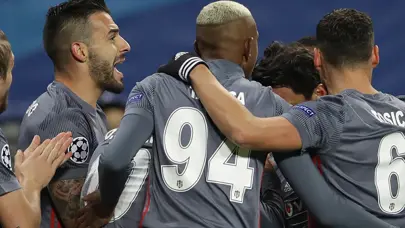 Yıllar sonra Beşiktaş'a geri dönüyor: Trabzonspor maçında tribündeydi