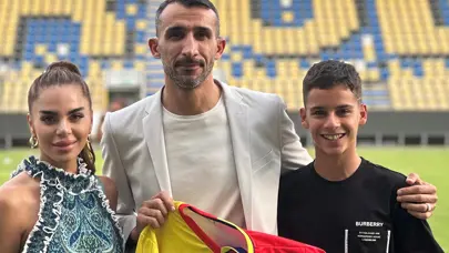 Petrolul Ploieşti antrenmanında Mehmet Topal coşkusu