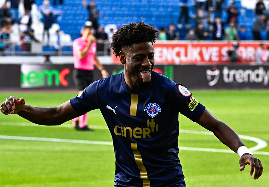 Süper Lig'de Osimhen gol kralı oldu - 4