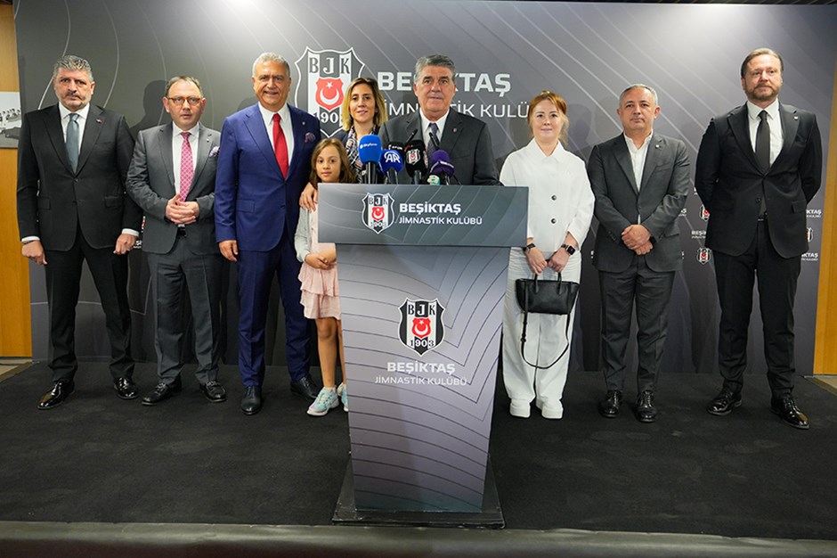 Serdal Adalı'dan bayramlaşma töreninde açıklama