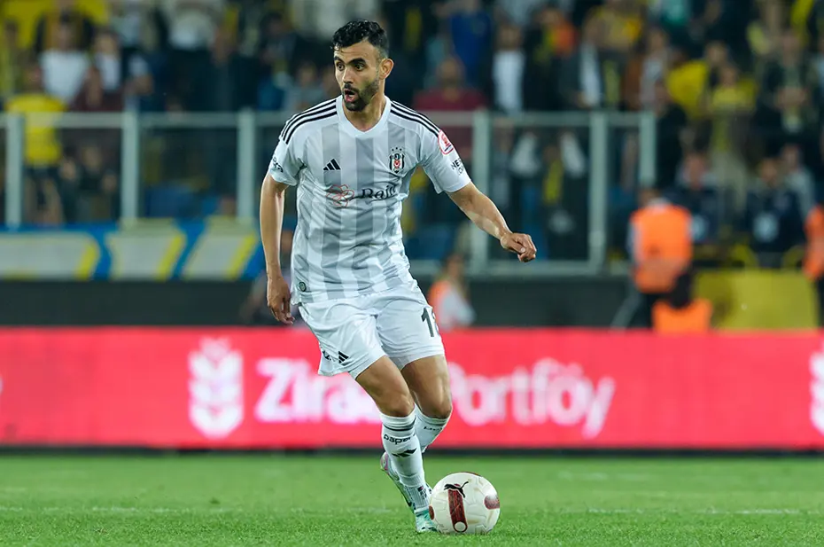 Bu futbolcuların bonservis bedeli yok! Süper Lig'de sezon sonu serbest kalacak yıldızlar - 17