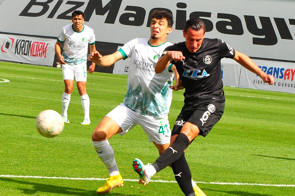 Manisa FK'nın Alman futbolcusu takımdan ayrıldı