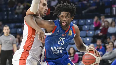 Anadolu Efes sahasında Bodrumspor'u yendi