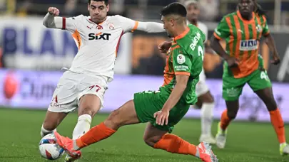 Trio ekibinden Alanyaspor-Galatasaray maçı için flaş kırmızı kart ve penaltı yorumu: "Hakem hepsini atladı"