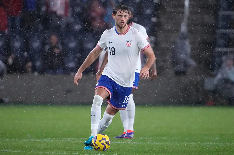 Beşiktaş'ın ön libero transferinde yeni isim: Tanner Tessmann ile ilk temas kuruldu - 2 Beşiktaş'ın ön libero transferinde yeni isim: Tanner Tessmann ile ilk temas kuruldu - 2
