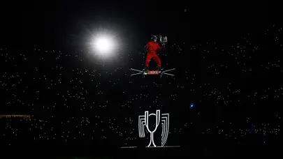 Futbol tarihinde böylesi görülmedi: Barcelona-Real Madrid finali öncesi muhteşem kupa seremonisi