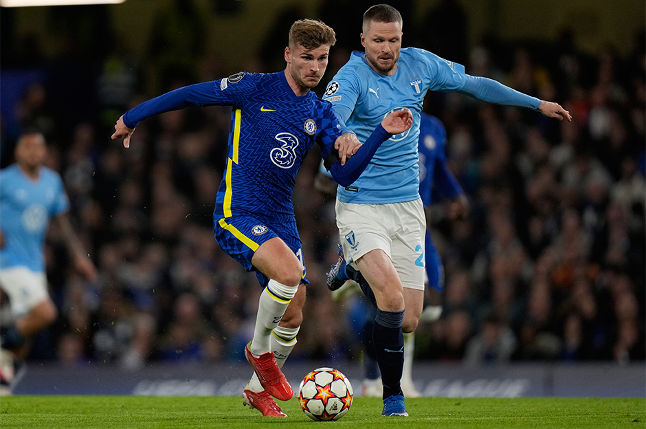 Stoper transferi için Lasse Nielsen hamlesi