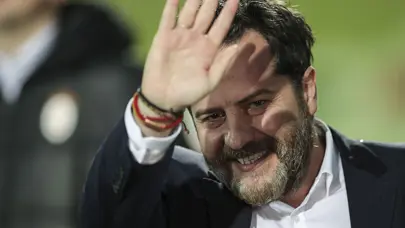 Galatasaray'dan taraftarları heyecanlandıran Erden Timur açıklaması geldi