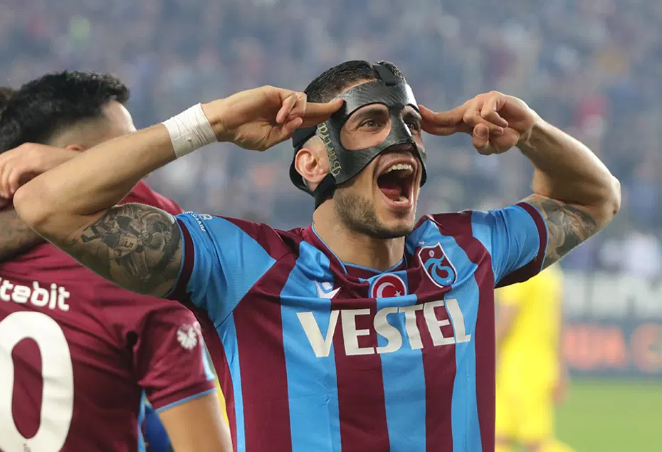 Trabzonspor'un sezon başı transferi yol ayrımında; 7. veda yaşanabilir - 5