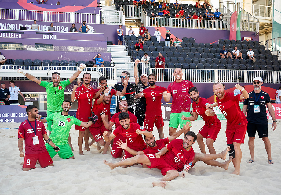 Plaj Futbolu Milli Takımımız, son Avrupa Şampiyonu'nu yendi