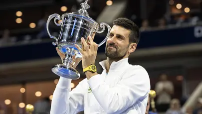 Novak Djokovic'ten tarihi şampiyonluk