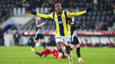 Fenerbahçe sakatlıkların damga vurduğu maçta farklı kazandı: 5-0