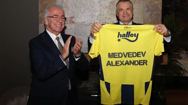 Fenerbahçe, Zenit başkanı ve yönetimini ağırladı