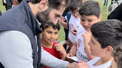 Hamit Altıntop Vanspor - Kocaelispor maçında