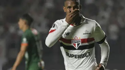 Romulo'yla Süper Lig'i sallayan Göztepe'den yeni bomba: Görüşmeler başladı