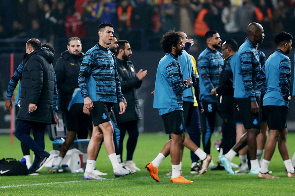 İZLE | Ronaldo yeni takımıyla ilk antrenmanına çıktı