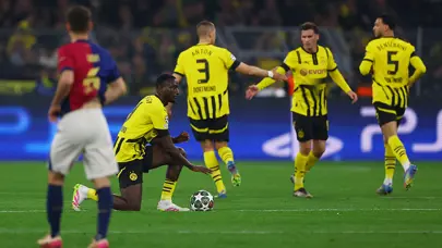 Borussia Dortmund, Barcelona'yı devirse de turu bıraktı: 3-1