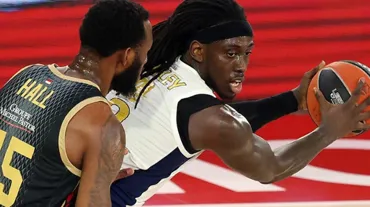 Fenerbahçe, Monaco'ya karşı son çeyrekte yıkıldı