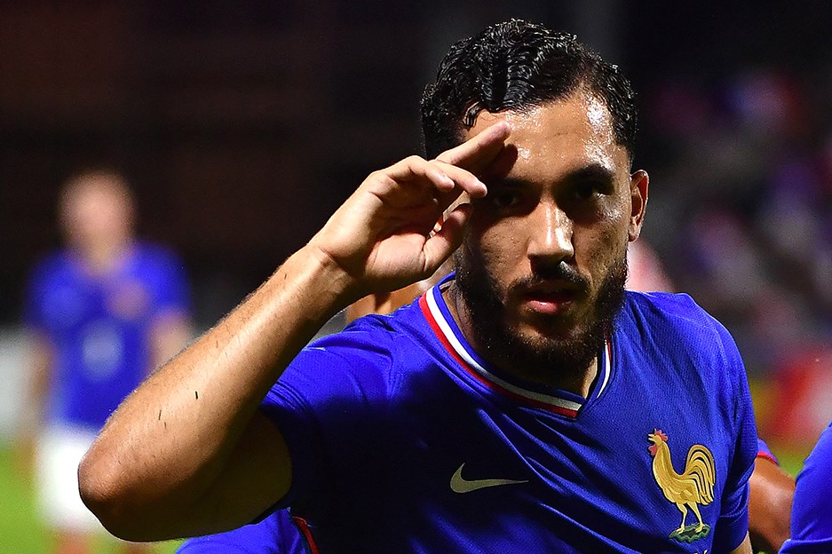 Kulüpleri peşine takmıştı: Rayan Cherki transferinde bir takım önde