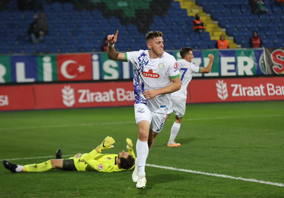 Çaykur Rizespor, kupada farklı galibiyetle üst tura çıktı