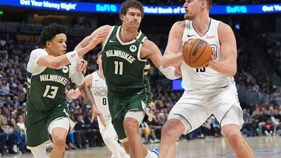 Nikola Jokic'ten harika geri dönüş: Sezonun 30. triple-double'ı