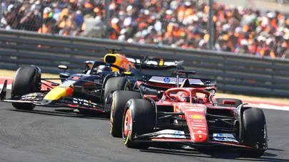 Zafer Charles Leclerc'in: ABD'de Ferrari'den duble