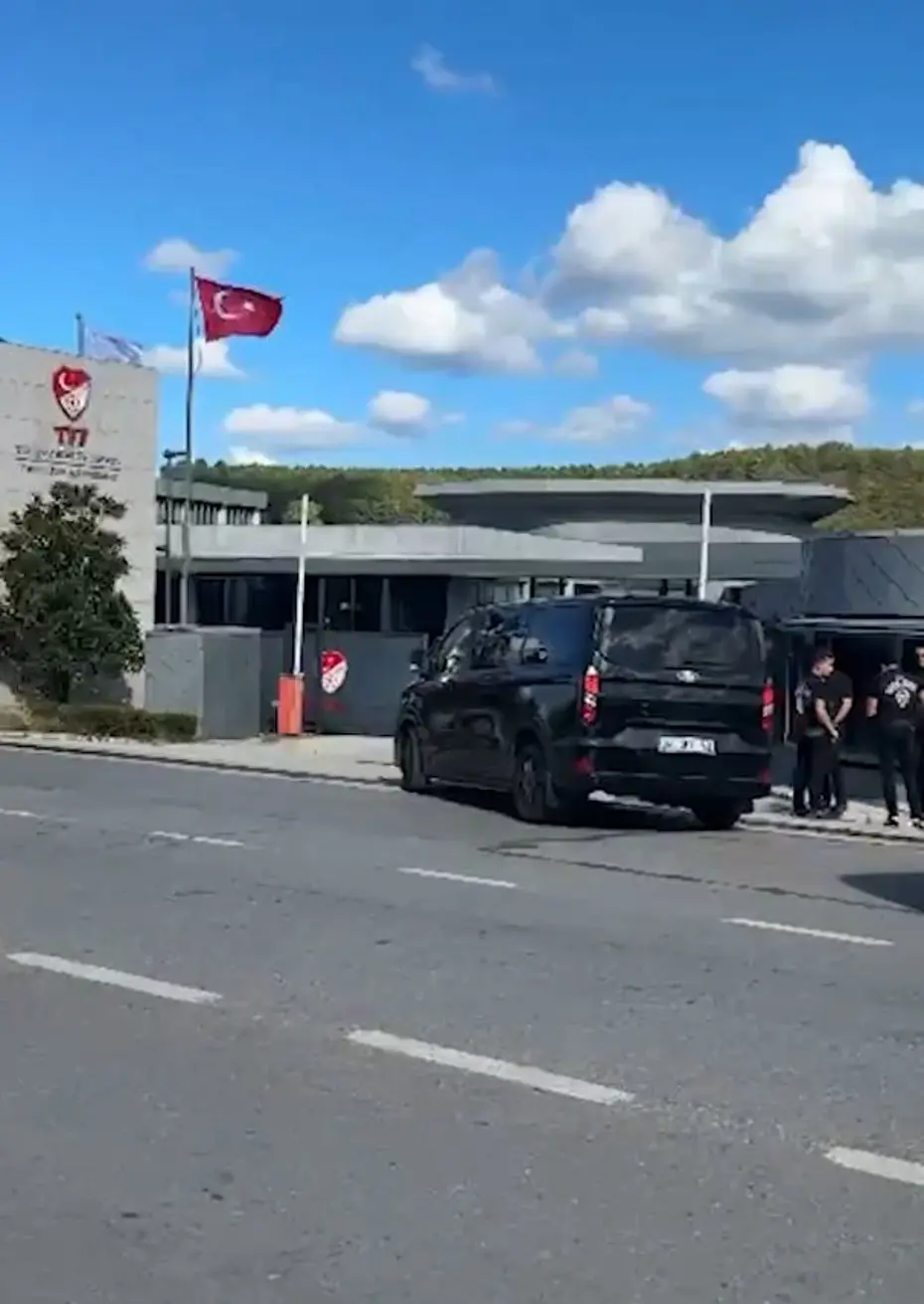 Konvoyun sonu gözükmedi: "Hesap zamanı" diyen Fenerbahçe'den TFF'ye tarihi çıkarma, işte ilk görüntüler - 2